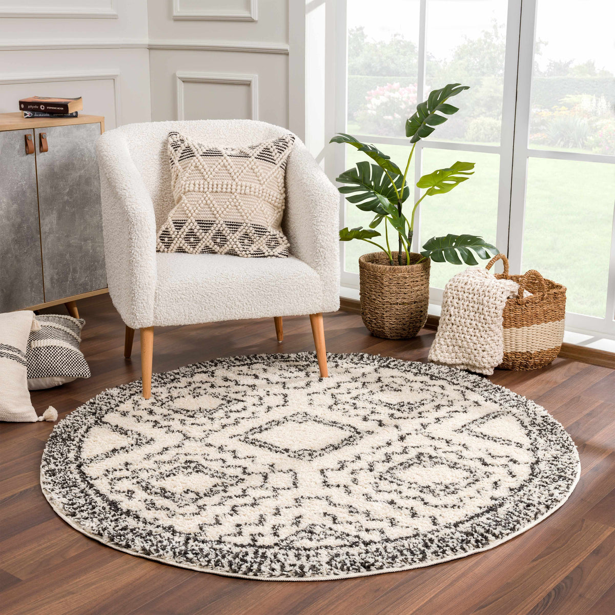 Buan Plush Area Rug, photo 3 of 21