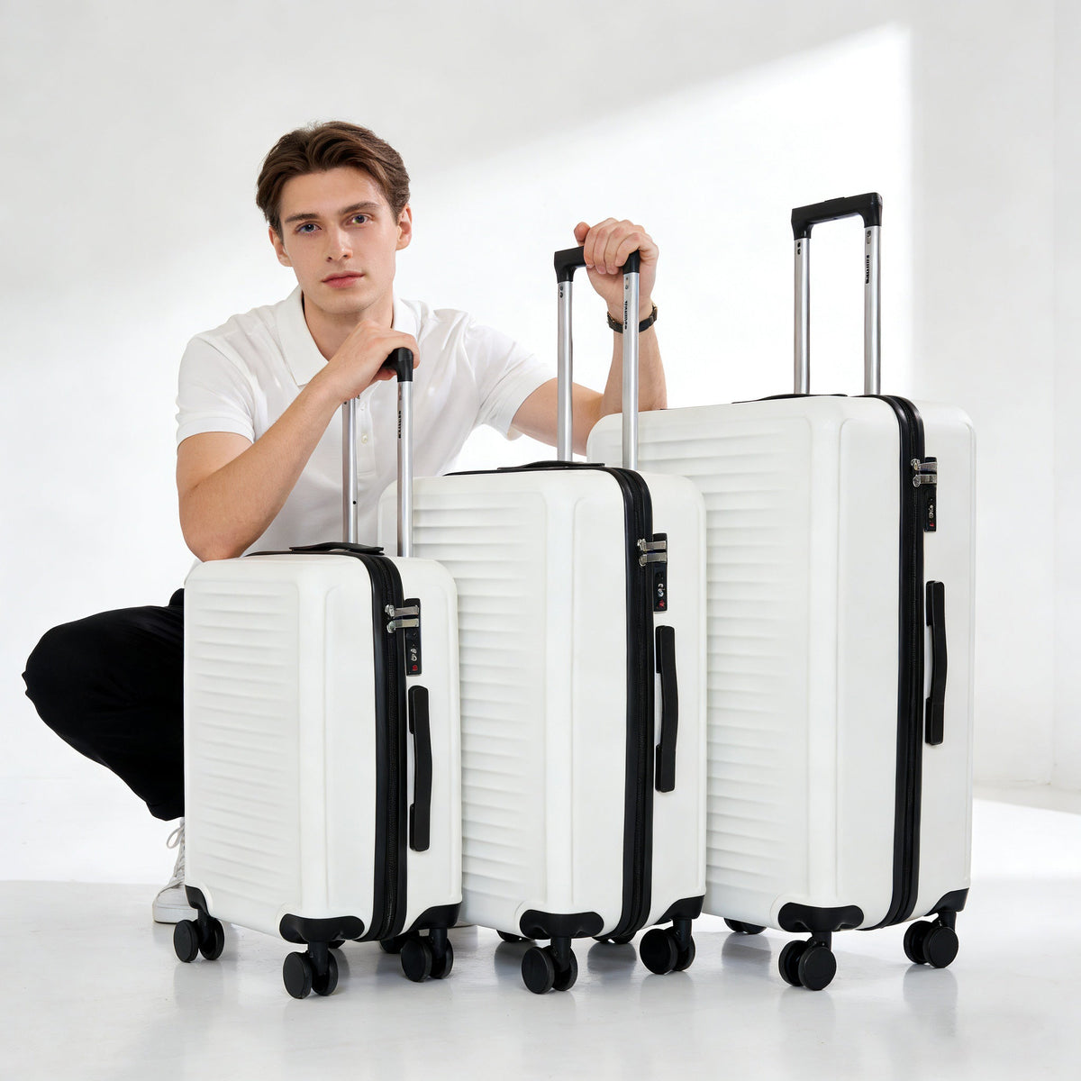 3 Piece Hard Shell Lightweight Carry On Suitcase Set, photo 5 of 10