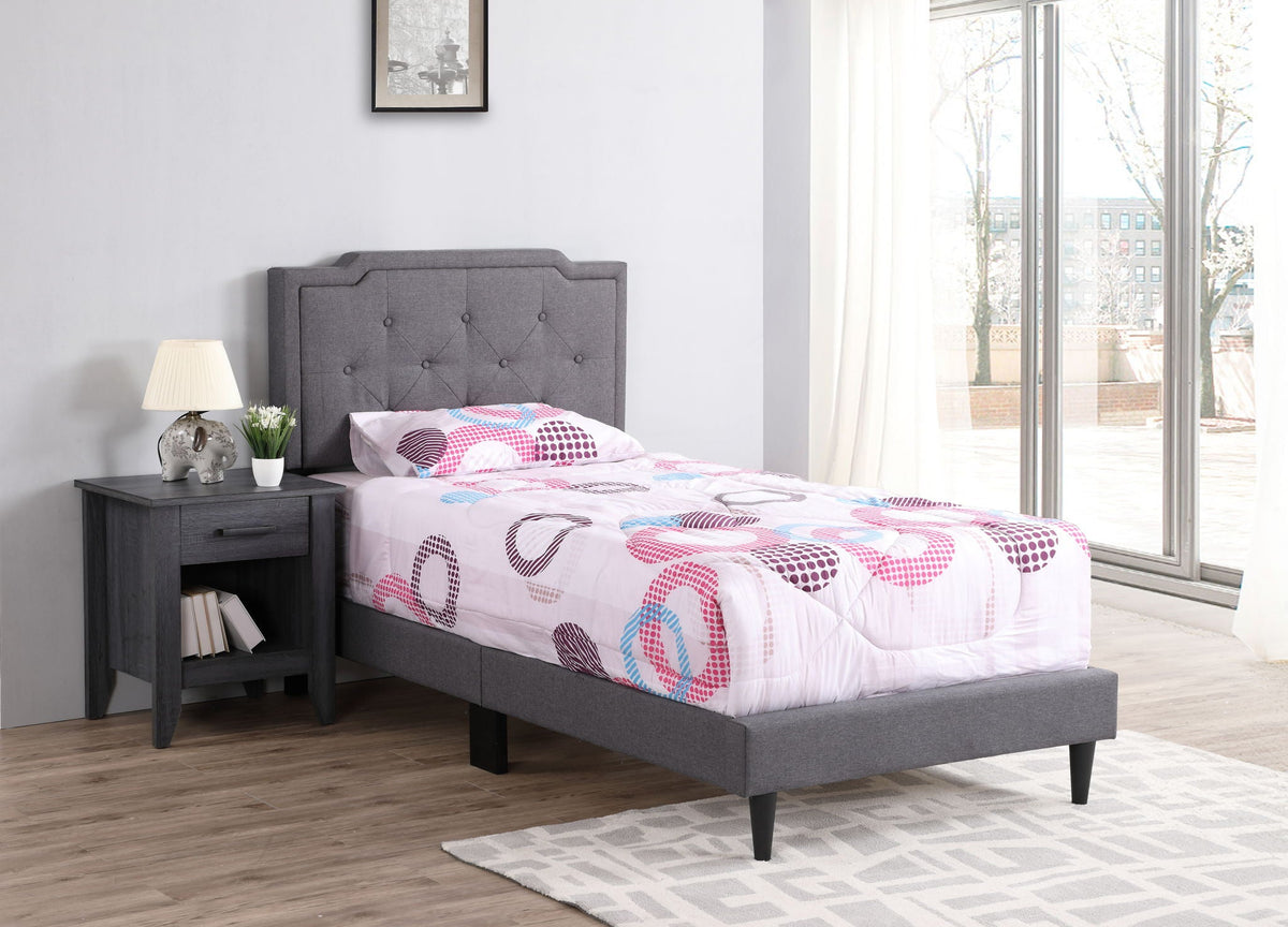 Button Tufted Bed Charming For Cozy Spaces, photo 3 of 40