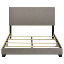 Efram - Panel Bed