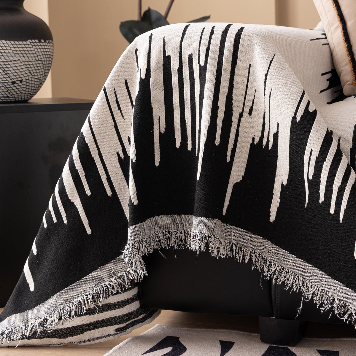 Luxury Throws for Sofas, Versatile Slipcovers & Sofa Covers for Couches and Chairs, photo 35 of 40