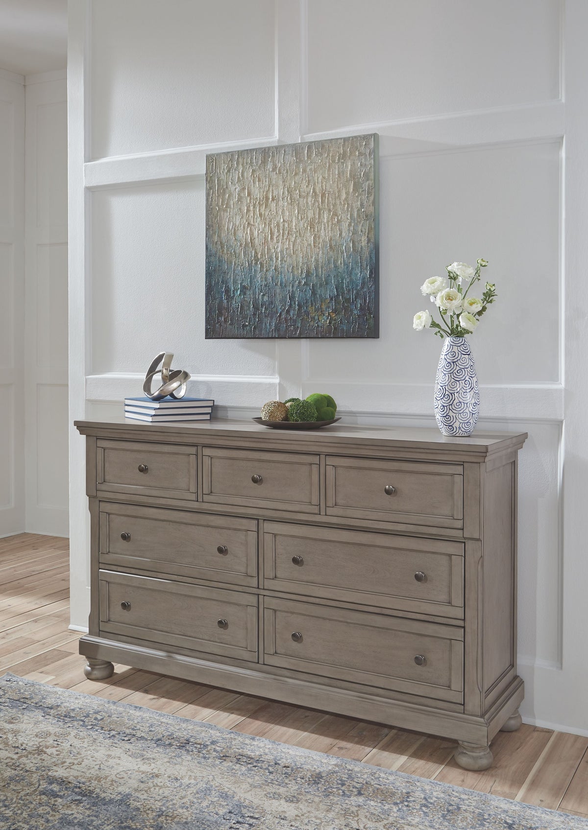 Lettner - Dresser, photo 5 of 9