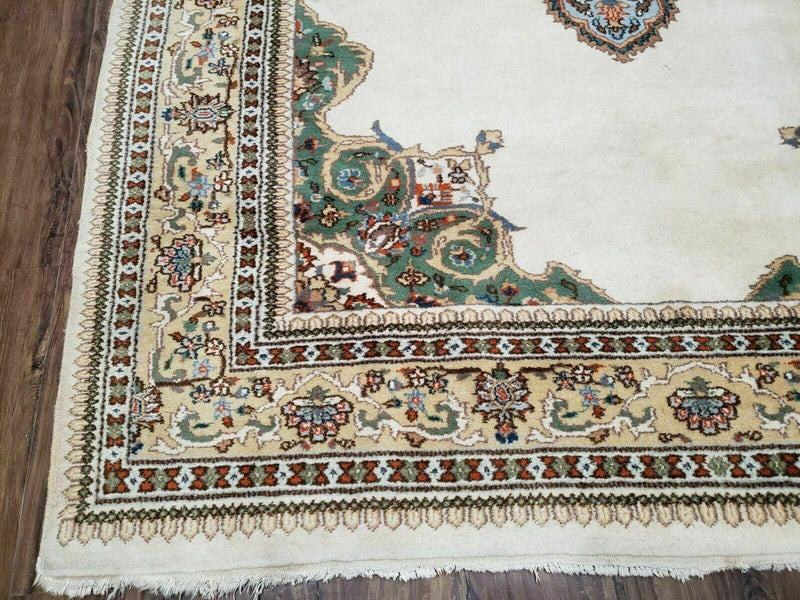 6' X 9' Vintage Handmade India Open Field Tribal Wool Rug Carpet Medallion Nice