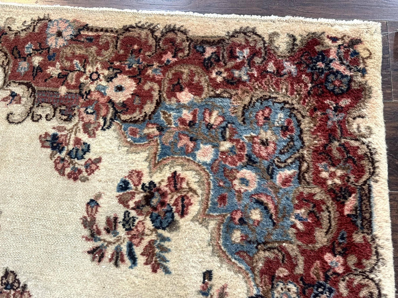 Square Persian Kerman Rug, Beige/Cream and Light Blue, Traditional Persian Rug, 5.5 x 5.5 ft