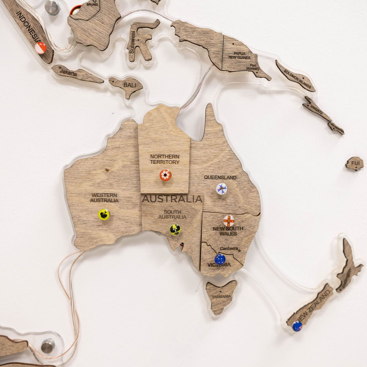 3D LED Wooden World Map 2.0 Terra, photo 5 of 22