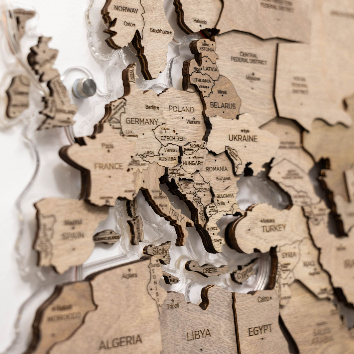 3D LED Wooden World Map 2.0 Terra, photo 10 of 22