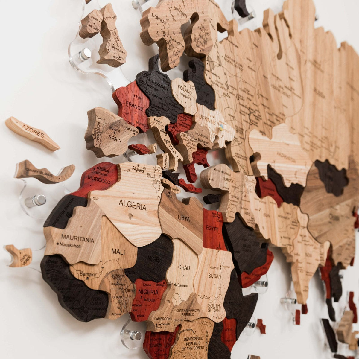 3D Solid Wooden World Map, photo 2 of 21