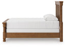 Rowlenstown - Poster Bed
