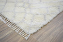 Handmade Ivory Moroccan Wool Area Rug 4x6 Feet - Geometric Pattern Design