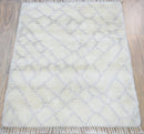 Handmade Ivory Moroccan Wool Area Rug 4x6 Feet - Geometric Pattern Design