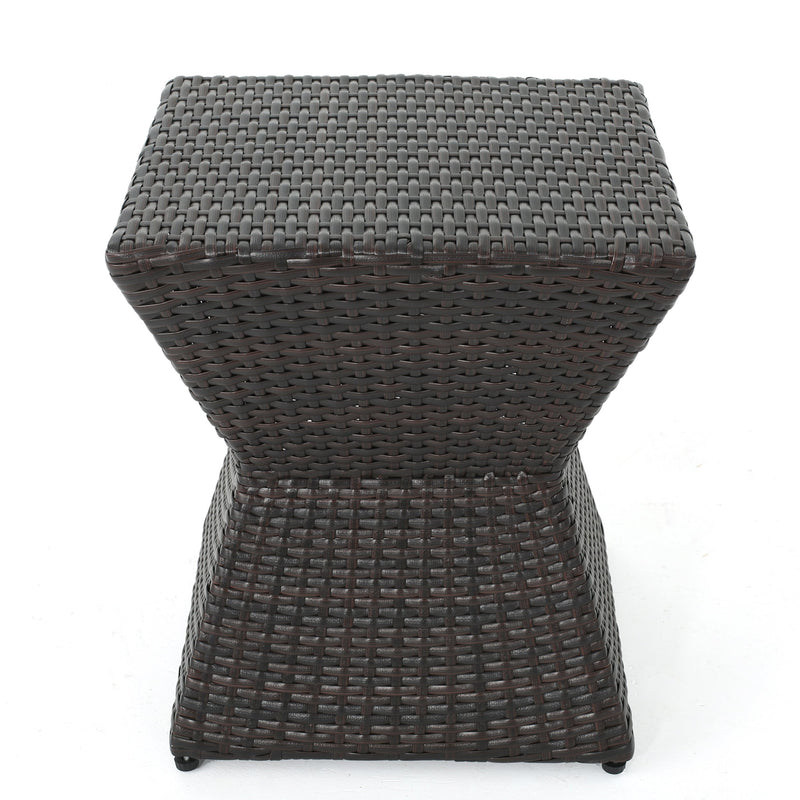 Calhoun 16 Outdoor Wicker End Table, photo 3 of 10