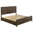 Woodmont 4-piece Eastern King Bedroom Set Golden Brown
