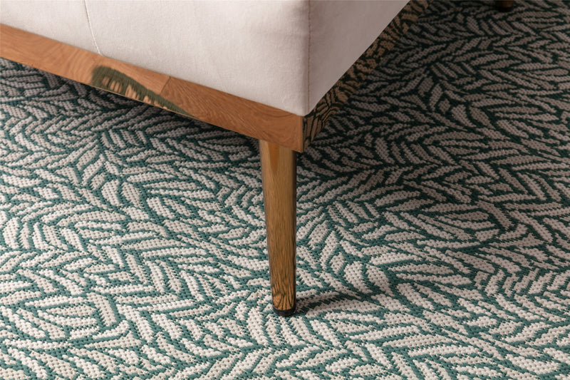 Accent chaise lounge chair for Home or Office