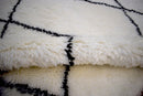 Black And White Hand Woven Wool Area Rug - Contemporary Style
