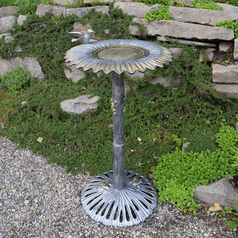 Round Cast Aluminum Metal 30-in Bird Bath with Sunflower Bowl