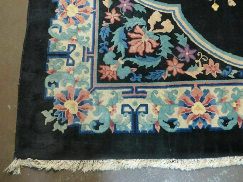 8' x 10' Vintage Handmade Art Deco Plush Chinese Wool Rug center Flower Black