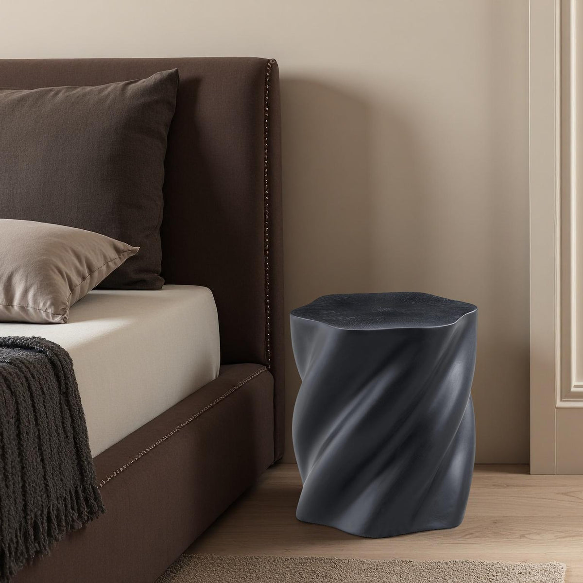 Modern Petal Shape Table, photo 8 of 19