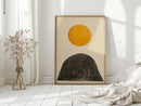 Solar Balance in Black and Gold