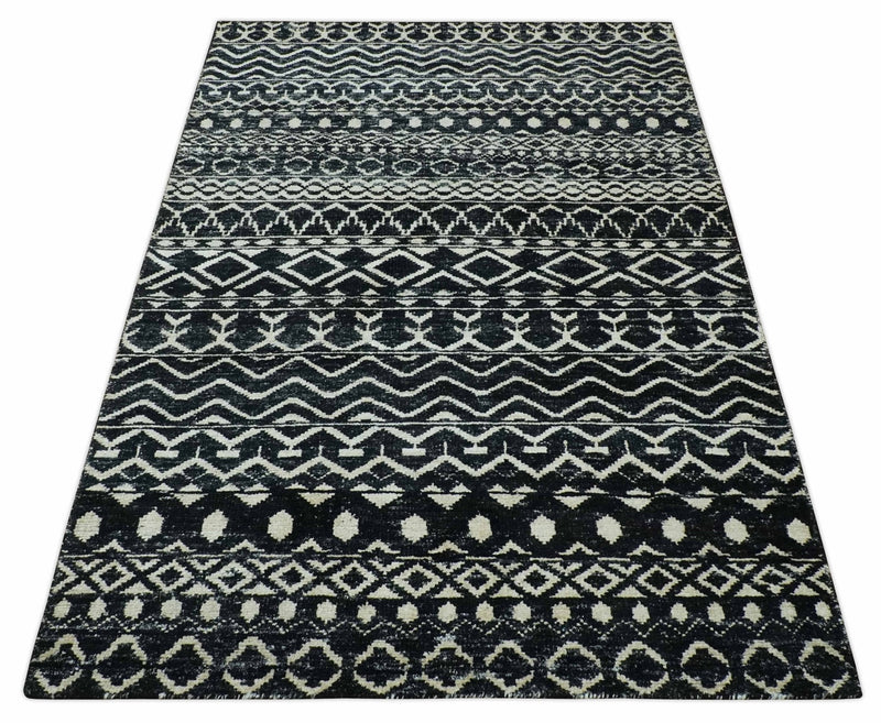 5.6x8.6 Black and Ivory Hand Knotted Southwestern Tribal Trellis wool Area Rug