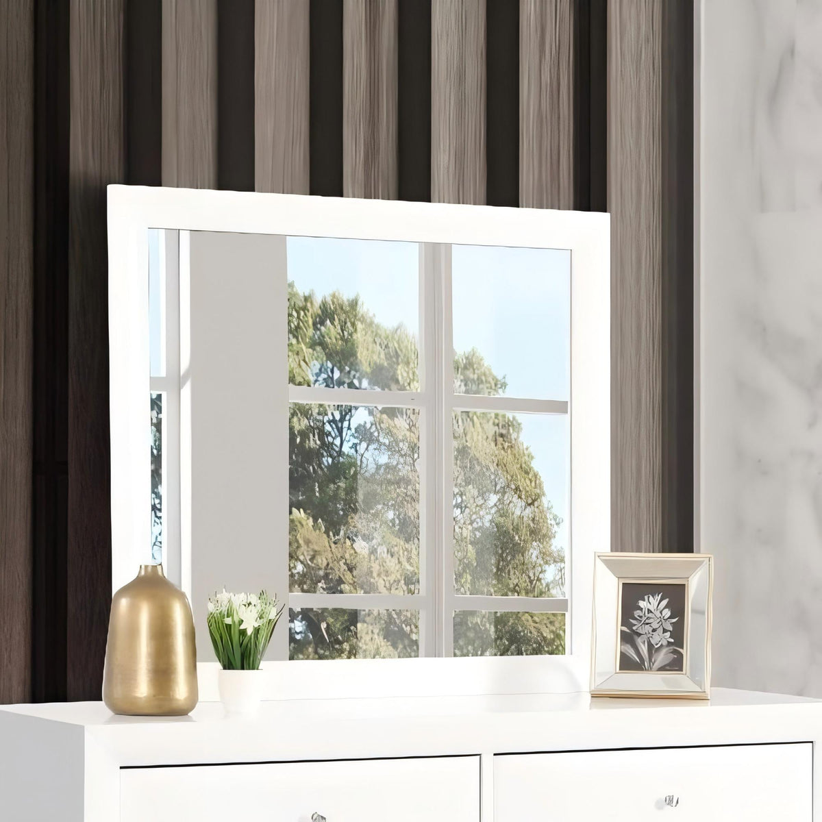 Marilla - Mirror, photo 9 of 21