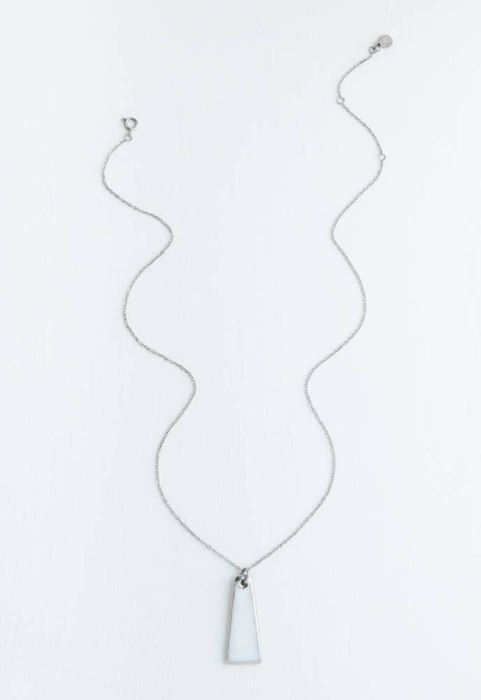 Pillar Mother of Pearl Necklace in Silver