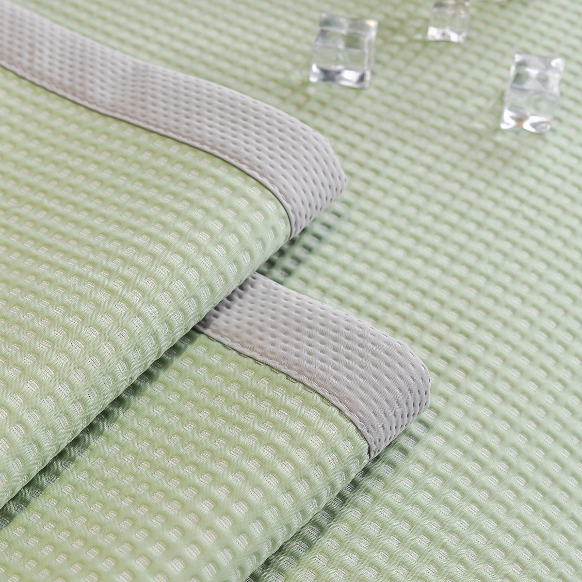 Non-Slip Cooling Breathable Couch Protector Towel, Lightweight Slipcover for Sofas, photo 9 of 40