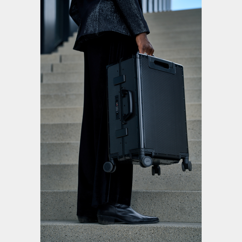 Carbon X 2.0 Carbon Fiber Suitcase Black