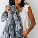 DOUBLE RUCHED FAUX FUR THROW BLANKETS by Saranoni