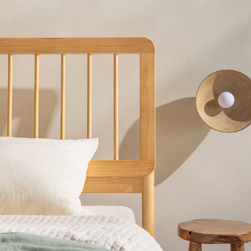 Cama Mid-Century Modern Solid Wood Spindle Bedframe