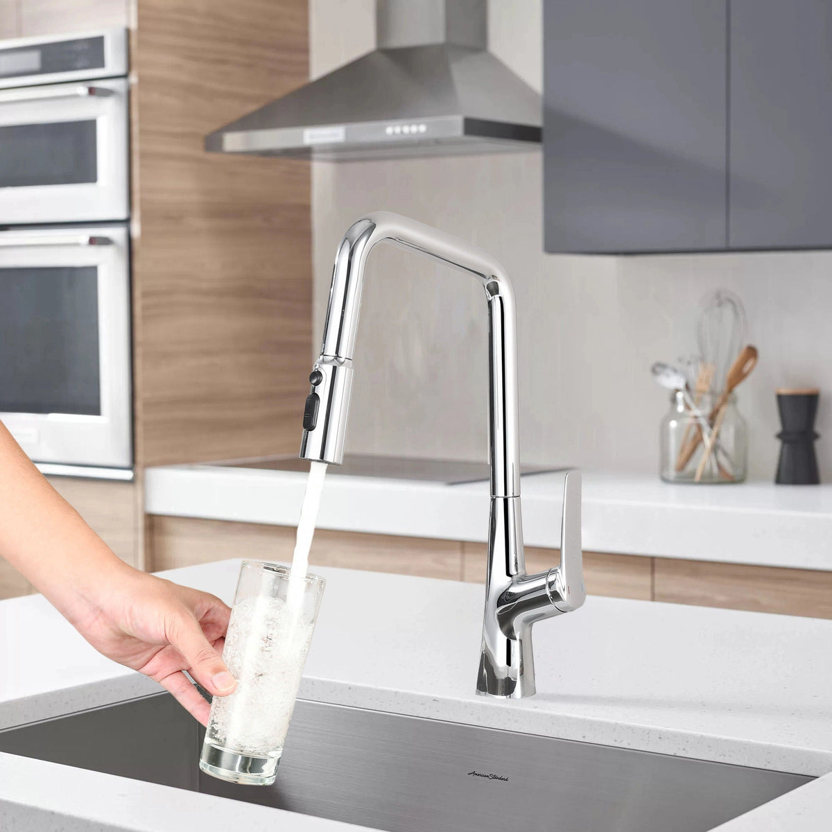 Professional Kitchen Faucet With 3 Function 360 Sprayer And 1 Touch Switching, photo 9 of 18