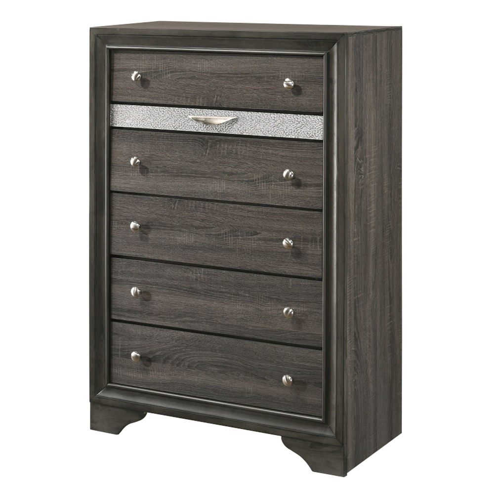 Naima - Chest, photo 8 of 21