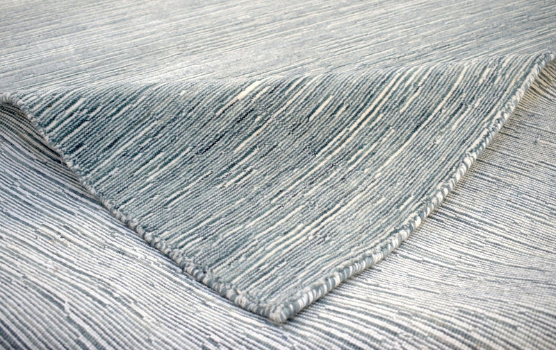 5x8 Solid blue and Silver Area Rug | Handmade with Wool & Viscose | TRD1006858