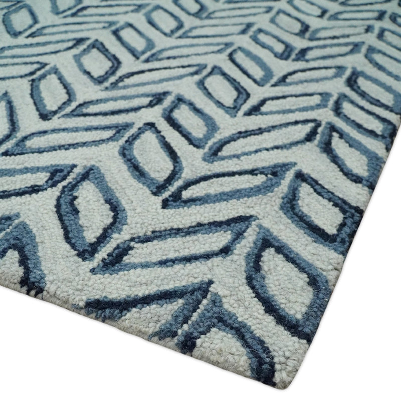 5X8 and 8x10 Contemporary Farmhouse Leaf's Hand Tufted Silver and Blue Loop Wool Rug