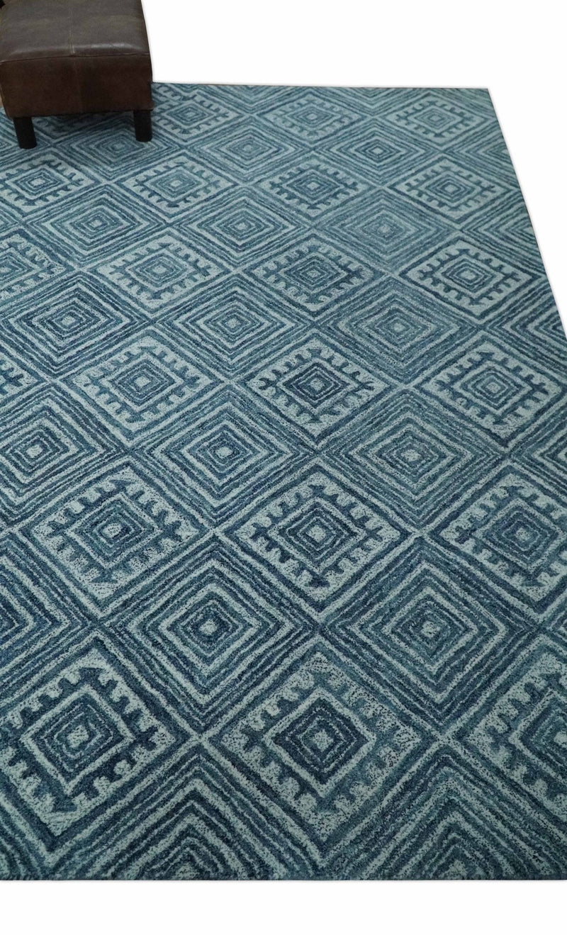 5x8 Blue and Silver Geometrical Pattern Hand Tufted Farmhouse Wool Area Rug