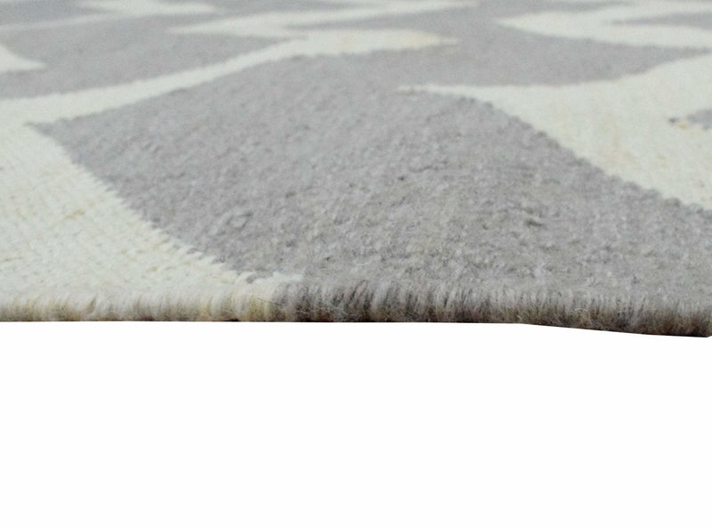 5x8 Dhurrie Rug, Gray and White Chevron Pattern Rug