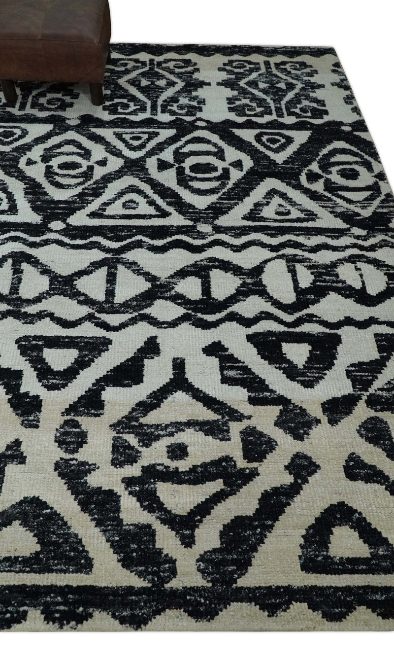 5x8 Hand Knotted Ivory and Black Antique Persian Style Contemporary Recycled Silk Area Rug | OP117