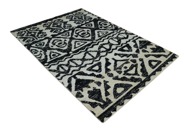 5x8 Hand Knotted Ivory and Black Antique Persian Style Contemporary Recycled Silk Area Rug | OP117