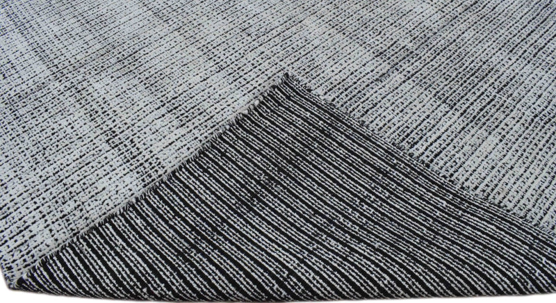 5x8 White and Black Handmade Area Rug Made With Fine Viscose | TRD0081AR58