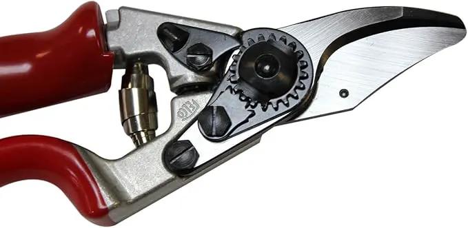 Felco F-12 Pruning Shears – 7.9" Garden Clippers with Anvil & Bypass Blades | Hand Pruners for Gardening | Garden Tool Cutter with Forged Aluminum Handle, Alloy Steel Blade, Medium Hand Fit, photo 6 of 8