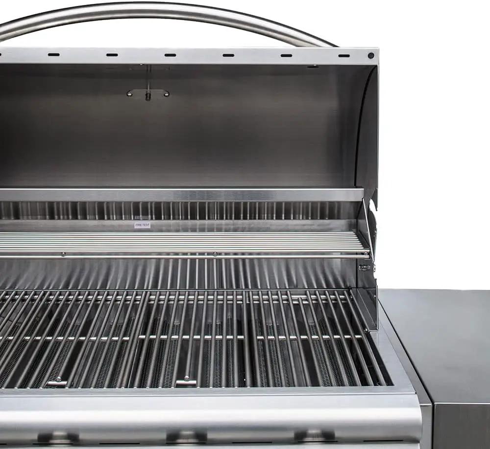 4 Burner Blaze Grill (32”) NAT GAS, photo 5 of 6