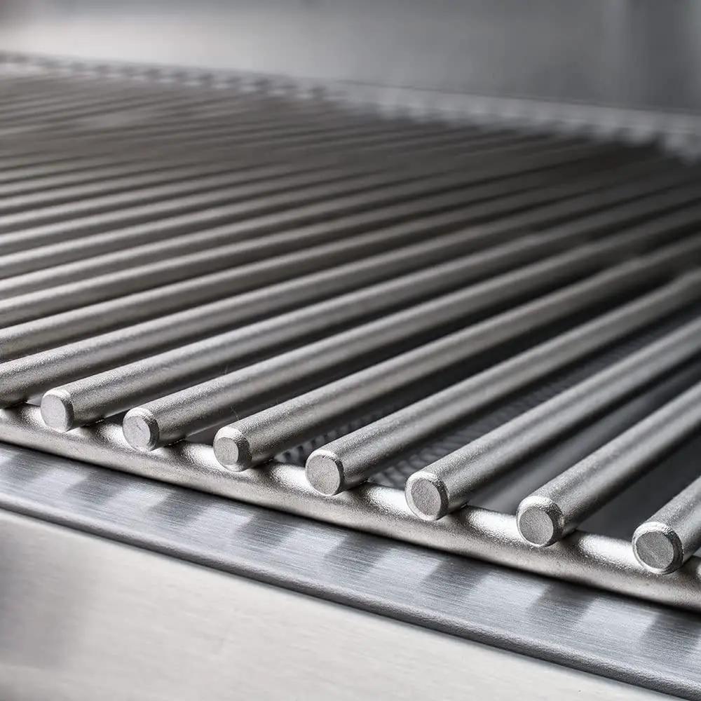 4 Burner Blaze Grill (32”) NAT GAS, photo 6 of 6