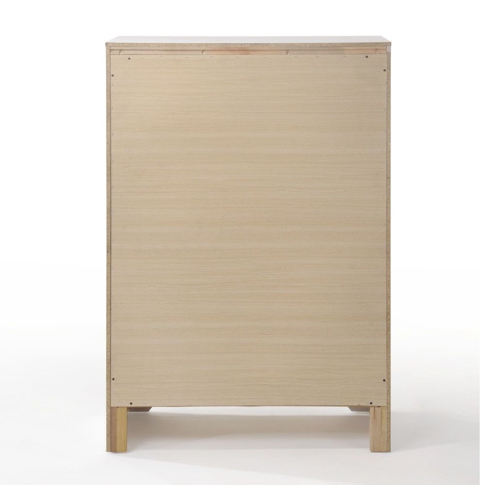Naima - Chest, photo 9 of 21