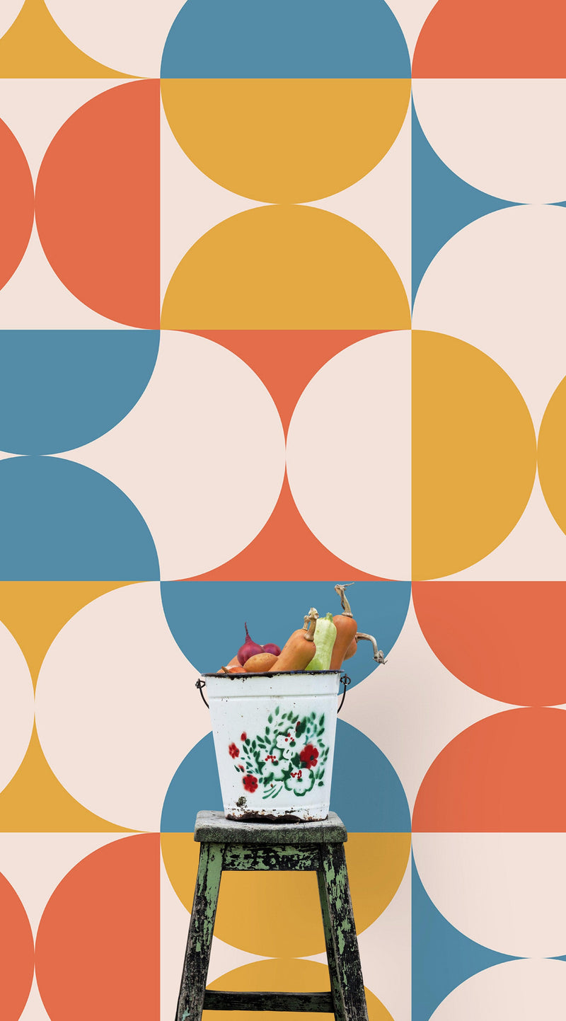 Retro Circle Geometric Wallpaper Peel and Stick Mural. Groovy Shape Patterns Mid Century Modern Retro Design.