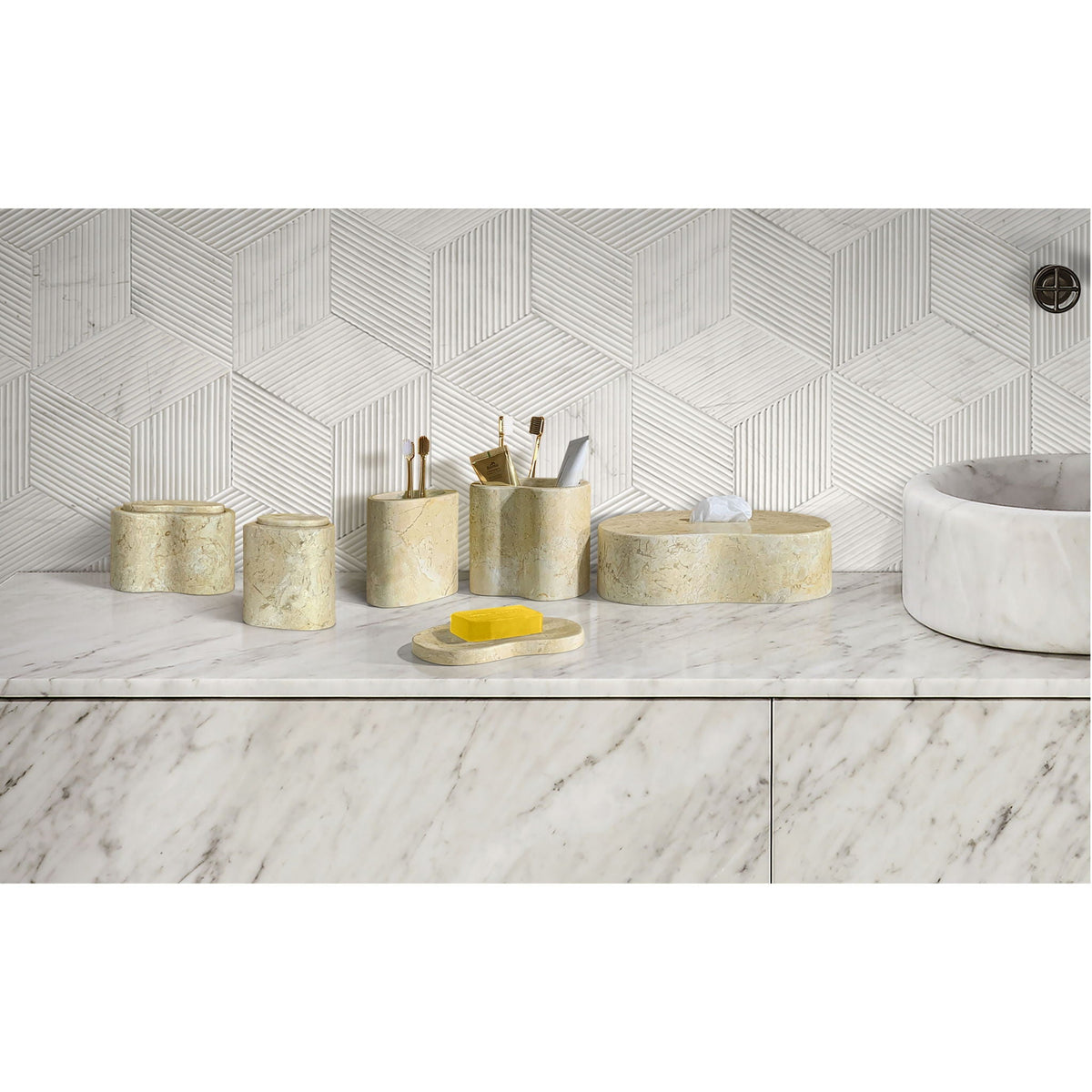 Elegant Natural Marble Bathroom Accessories Set, photo 8 of 16