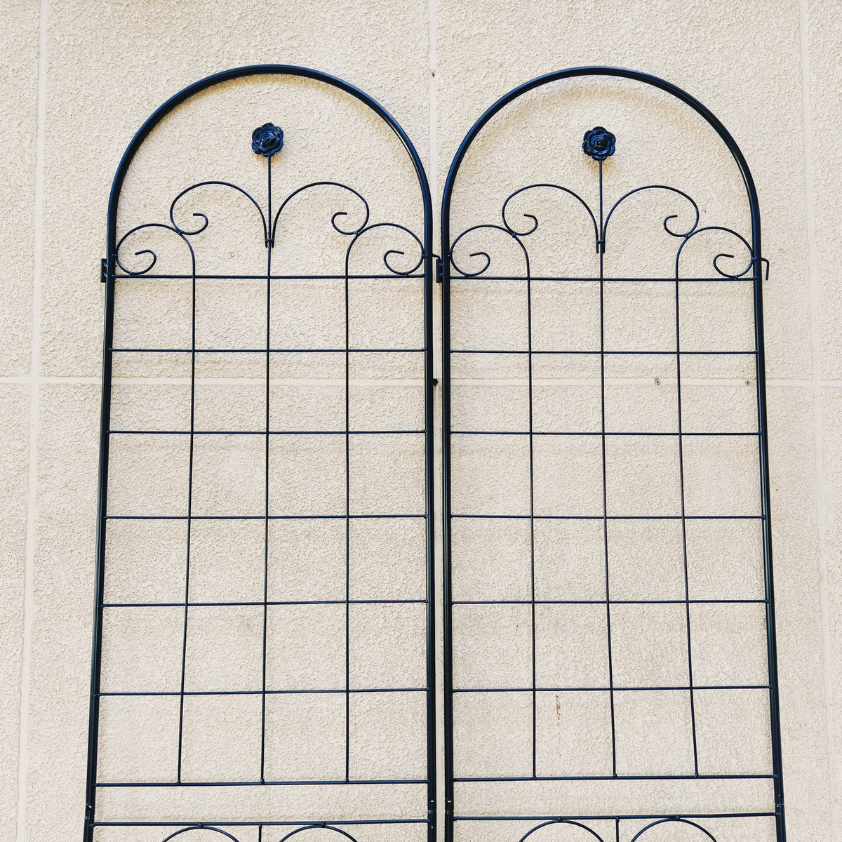 4 Pack Metal Garden Trellis for Climbing Plants, photo 8 of 10