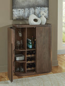 Landermont - Bar Cabinet - Medium Brown