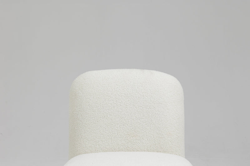 Accent chair for living room