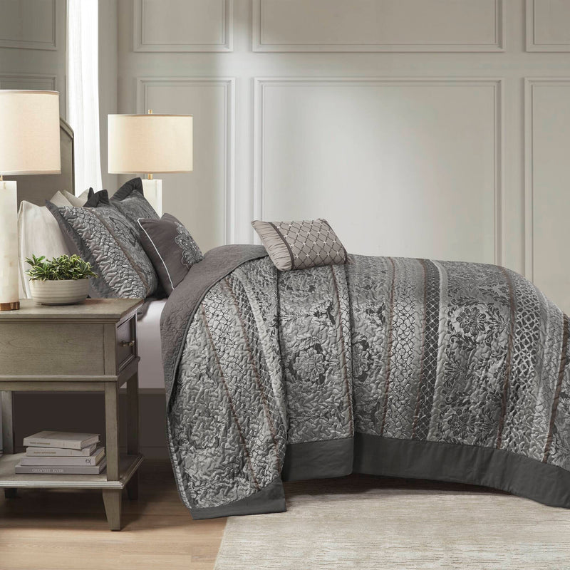 5-Piece Queen 5 Piece Reversible Jacquard Bedspread Set, photo 9 of 10
