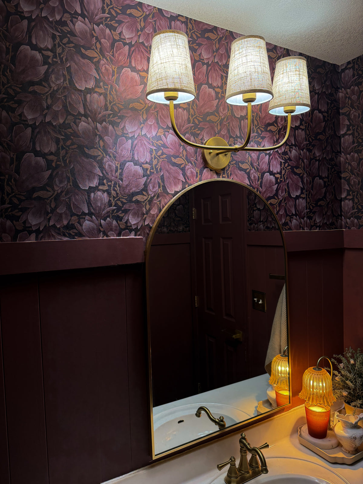 Cornelia Wallpaper by Marie Erstad Studio, photo 3 of 28