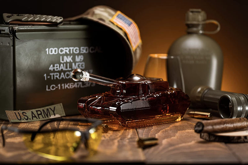 Tank Whiskey Decanter by The Wine Savant - Army Gifts for Men - Glass Tank Gift - Bourbon and Scotch Decanter - Military Veteran Gifts - 1000ml